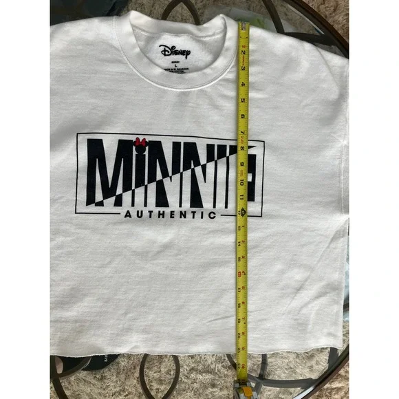 Disney Minnie Mouse Authentic Cropped Sweatshirt White Pullover Top - Women's - Picture 5 of 5